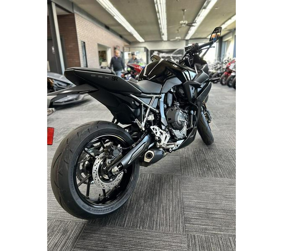2025 Suzuki GSX-8R