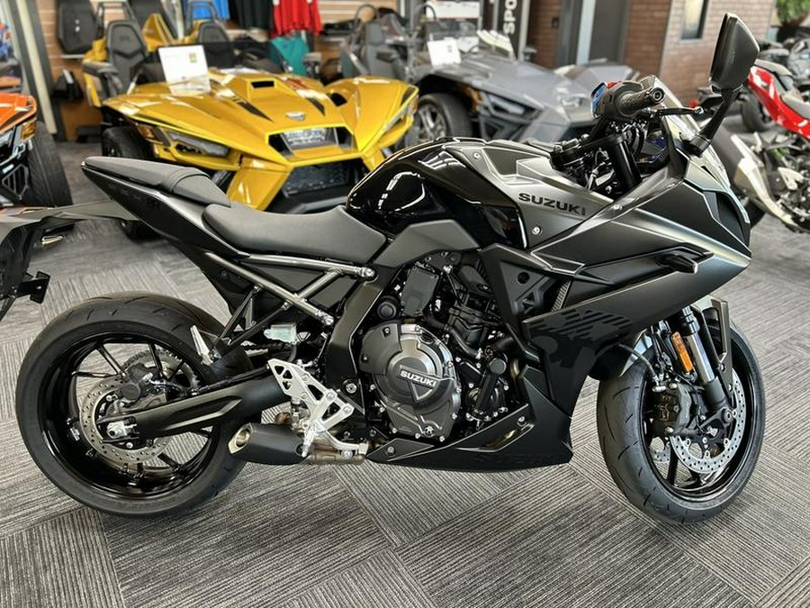 2025 Suzuki GSX-8R