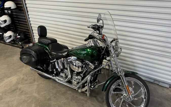 2004 Harley-Davidson Softail FXSTD - Deuce