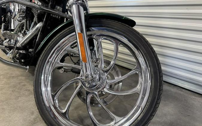 2004 Harley-Davidson Softail FXSTD - Deuce