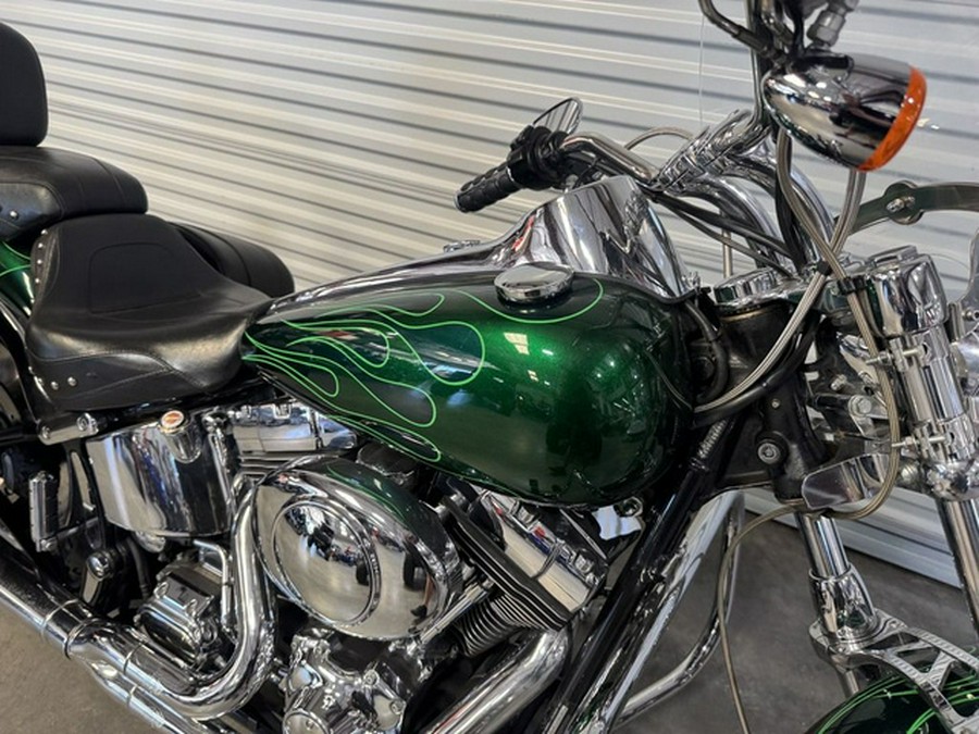 2004 Harley-Davidson Softail FXSTD - Deuce