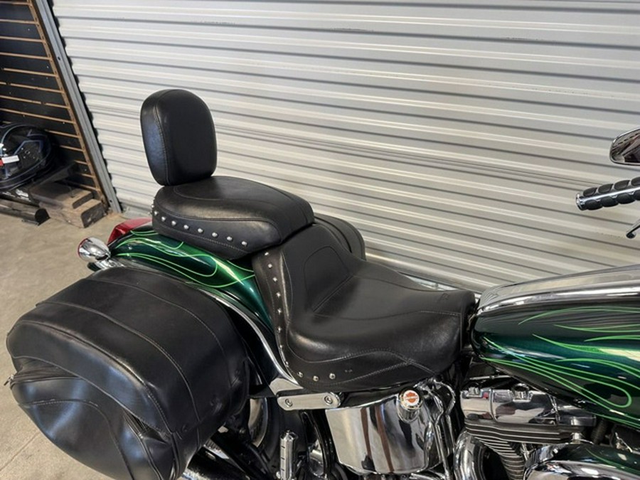 2004 Harley-Davidson Softail FXSTD - Deuce