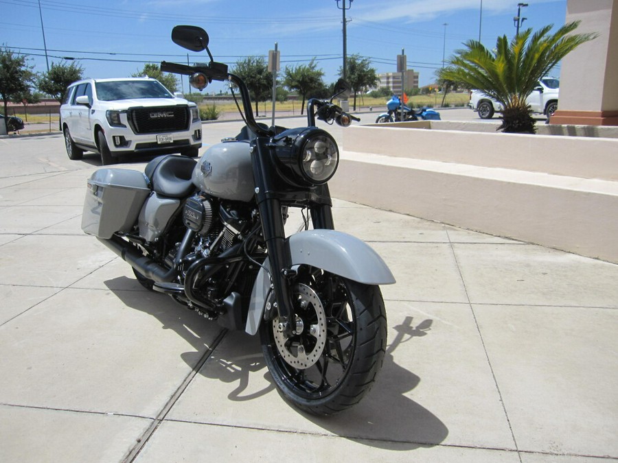 2024 Harley-Davidson Road King Special