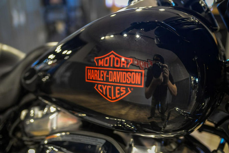 2019 Harley-Davidson® FLHT - Electra Glide® Standard