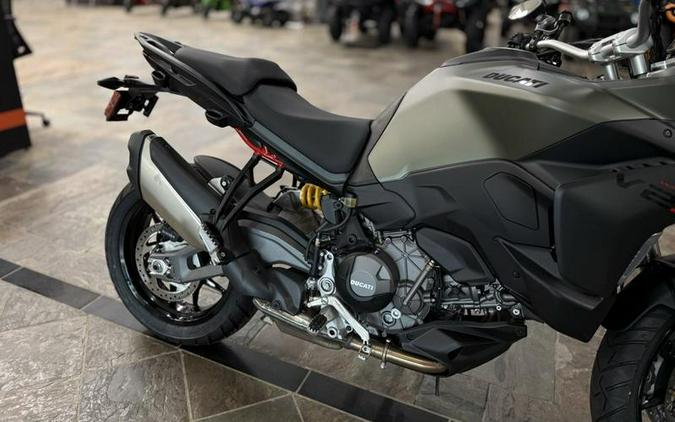 2025 Ducati Multistrada V2 S Storm Green