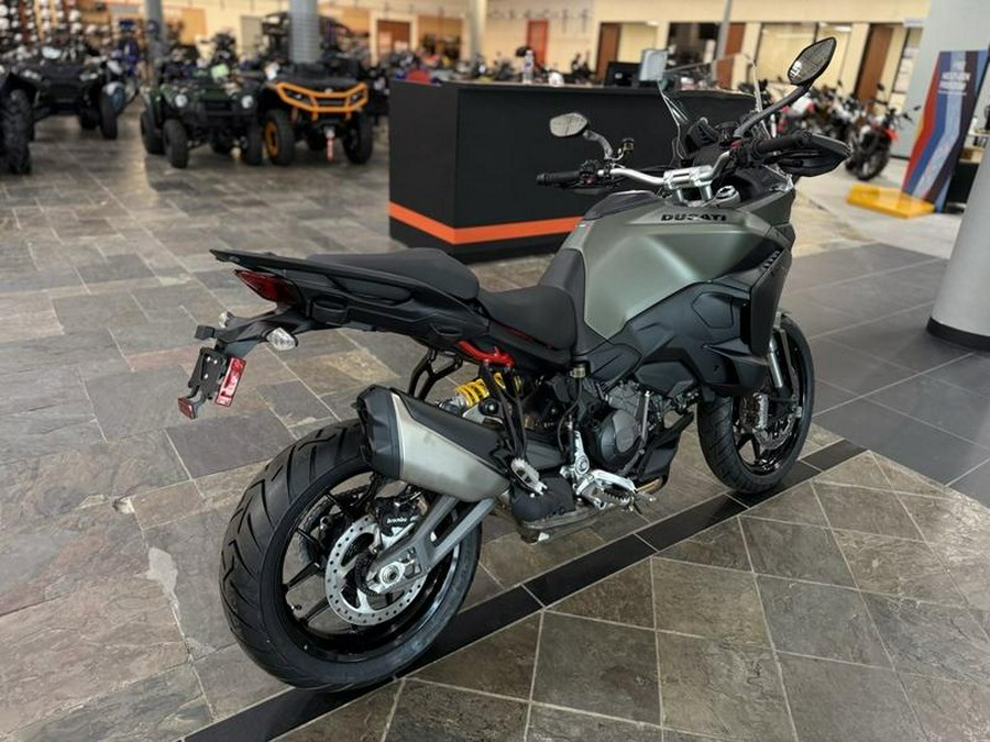 2025 Ducati Multistrada V2 S Storm Green