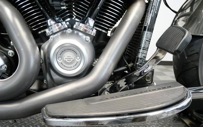 2018 Harley-Davidson® FLFBS - Softail® Fat Boy® 114