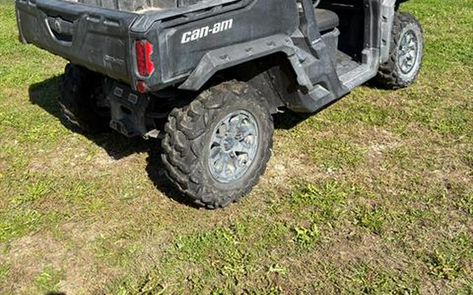 2023 Can-Am Defender DPS HD9