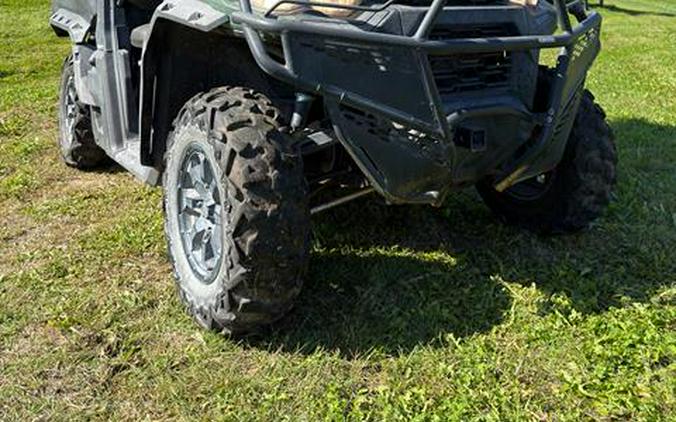 2023 Can-Am Defender DPS HD9