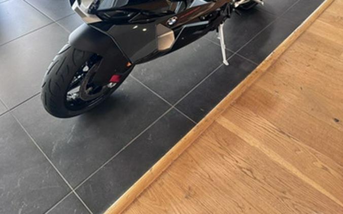 2026 BMW S 1000 RR Blackstorm metallic 1000 RR Light White M Motorsport