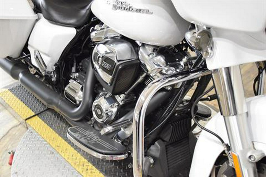 2017 Harley-Davidson Street Glide® Special