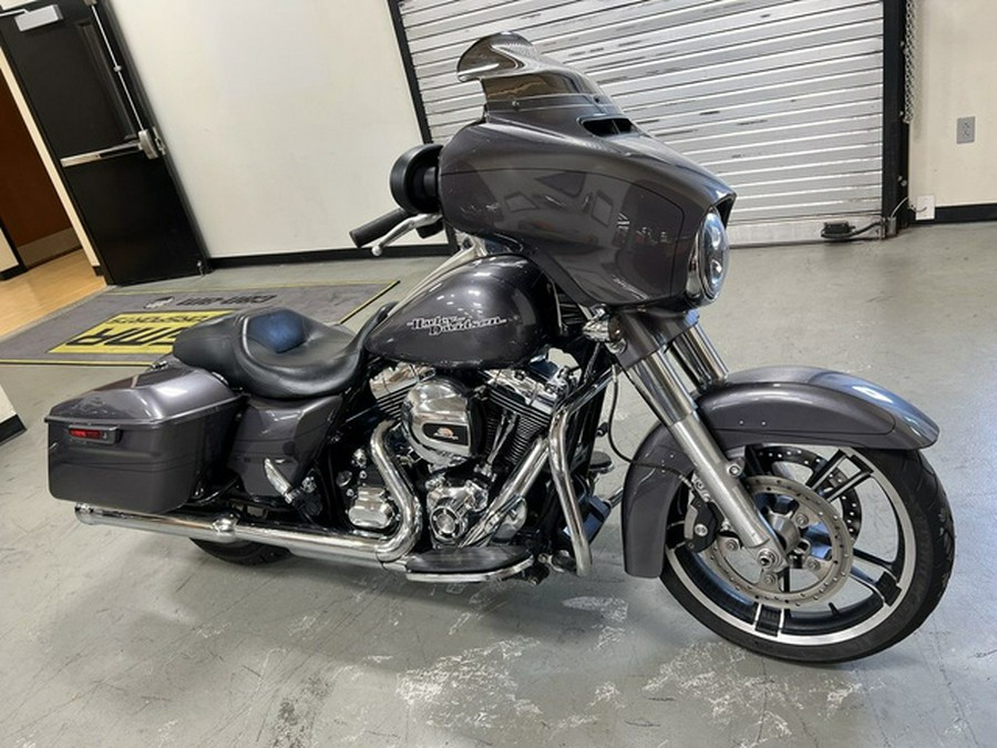 2015 Harley-Davidson FLHXS - Street Glide Special