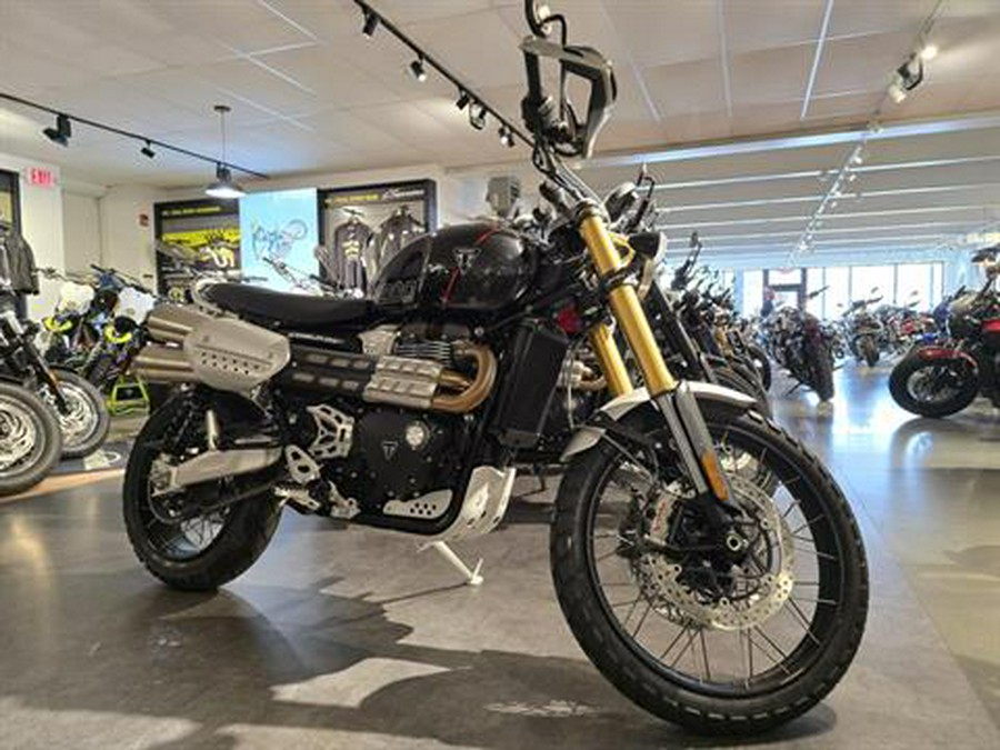 2025 Triumph Scrambler 1200 XE
