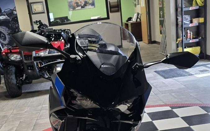 2026 Kawasaki Ninja® ZX™-6R ABS