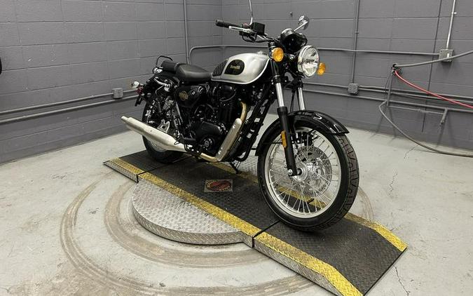 2025 Benelli Imperiale 400