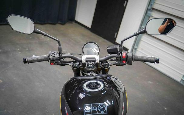 2025 Triumph Trident 660 Cosmic Yellow/Sapphire Black