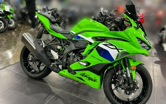 2026 Kawasaki NINJA ZX-4RR ABS