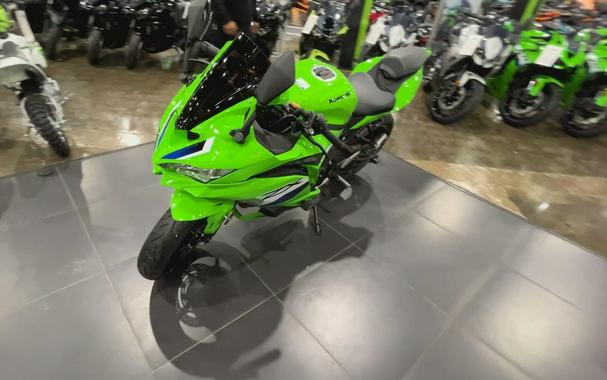 2026 Kawasaki NINJA ZX-4RR ABS