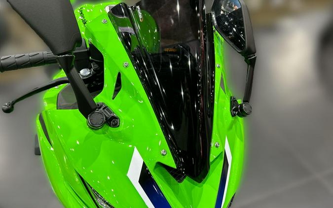 2026 Kawasaki NINJA ZX-4RR ABS