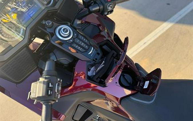 2025 Honda Gold Wing Tour DCT 50th Anniversary