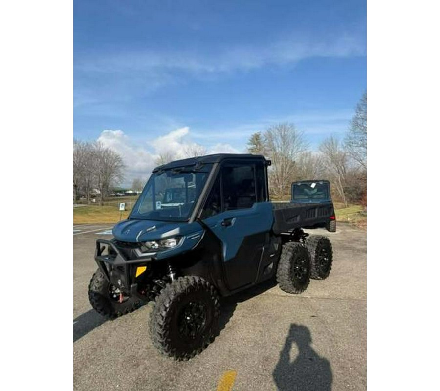 2026 Can-Am® Defender 6x6 Limited HD10