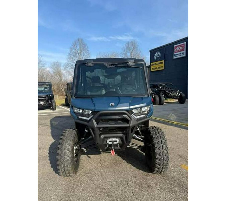 2026 Can-Am® Defender 6x6 Limited HD10