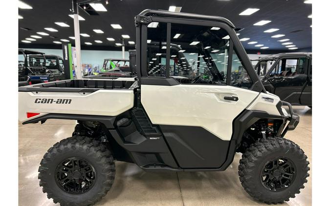 2026 DEFENDER LIMITED HD11 - Can-Am