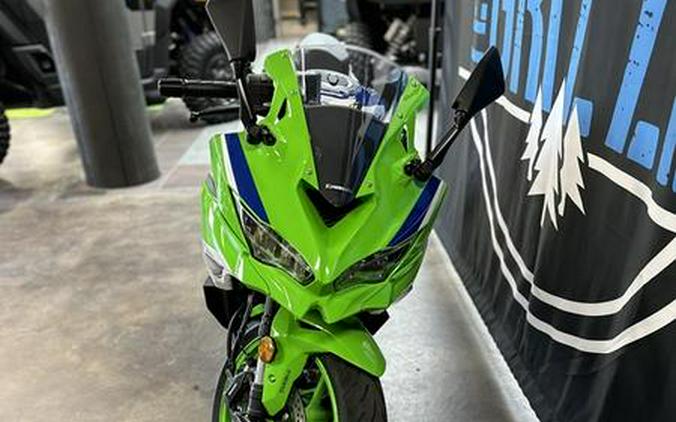 2024 Kawasaki Ninja® ZX™-4RR 40th Anniversary Edition ABS