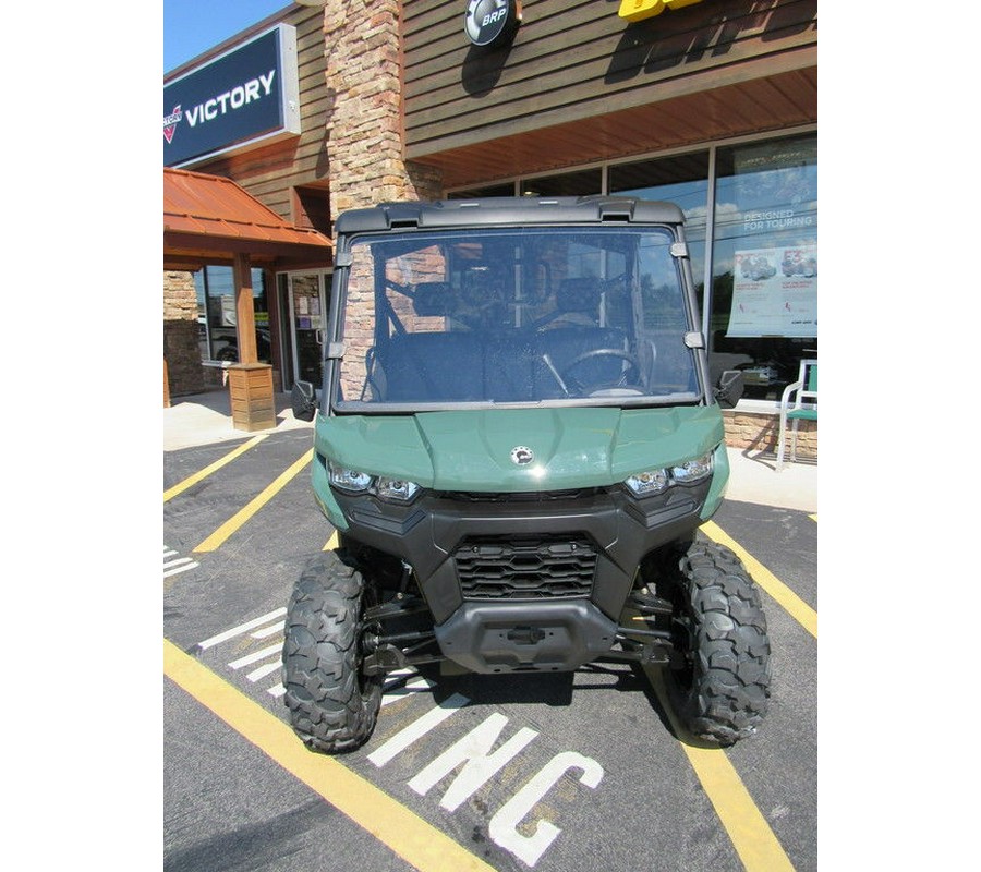 2024 Can-Am® Defender DPS HD7 Tundra Green