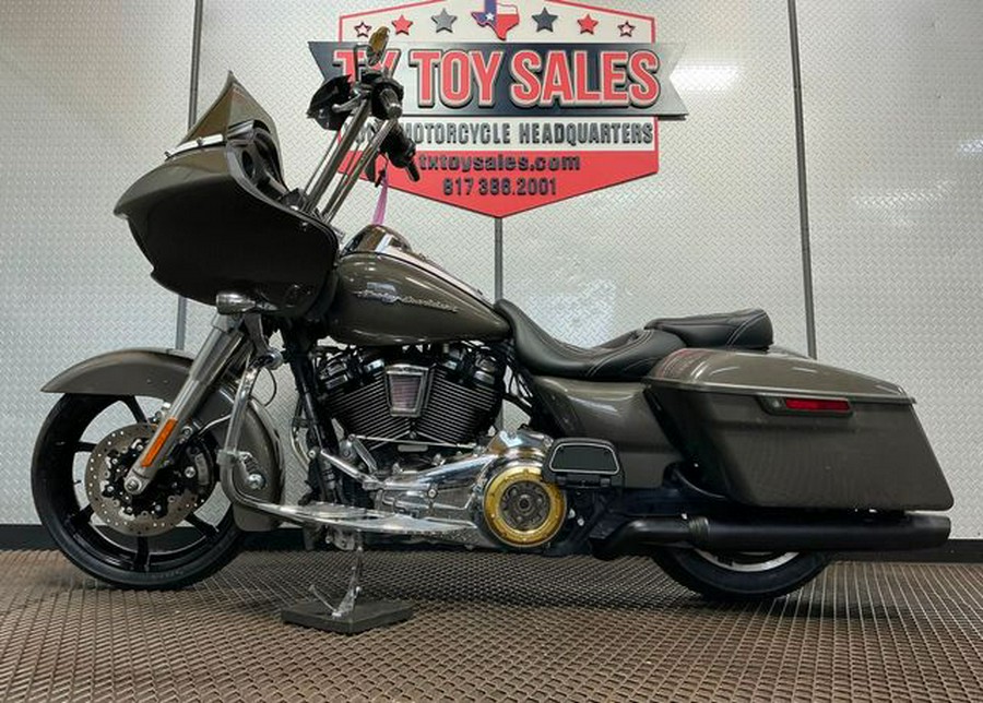 2019 Harley-Davidson Road Glide Base