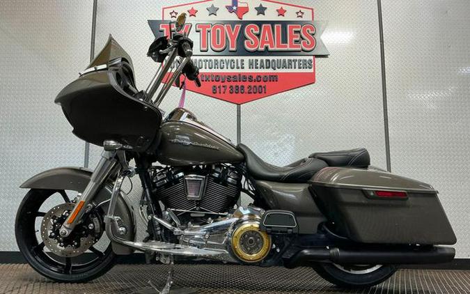 2019 Harley-Davidson Road Glide Base