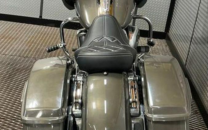 2019 Harley-Davidson Road Glide Base