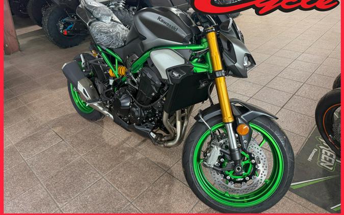 2026 Kawasaki Z900 SE ABS