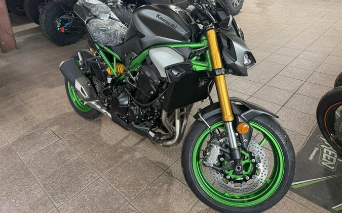 2026 Kawasaki Z900 SE ABS