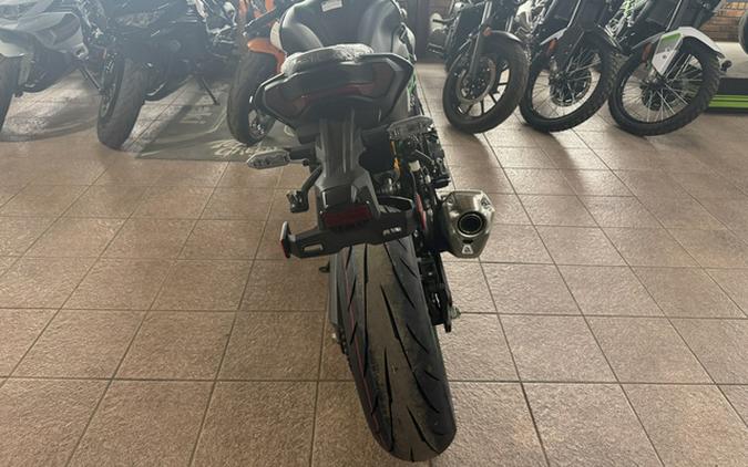 2026 Kawasaki Z900 SE ABS