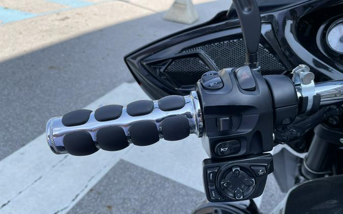 2015 Victory Motorcycles Magnum X-1