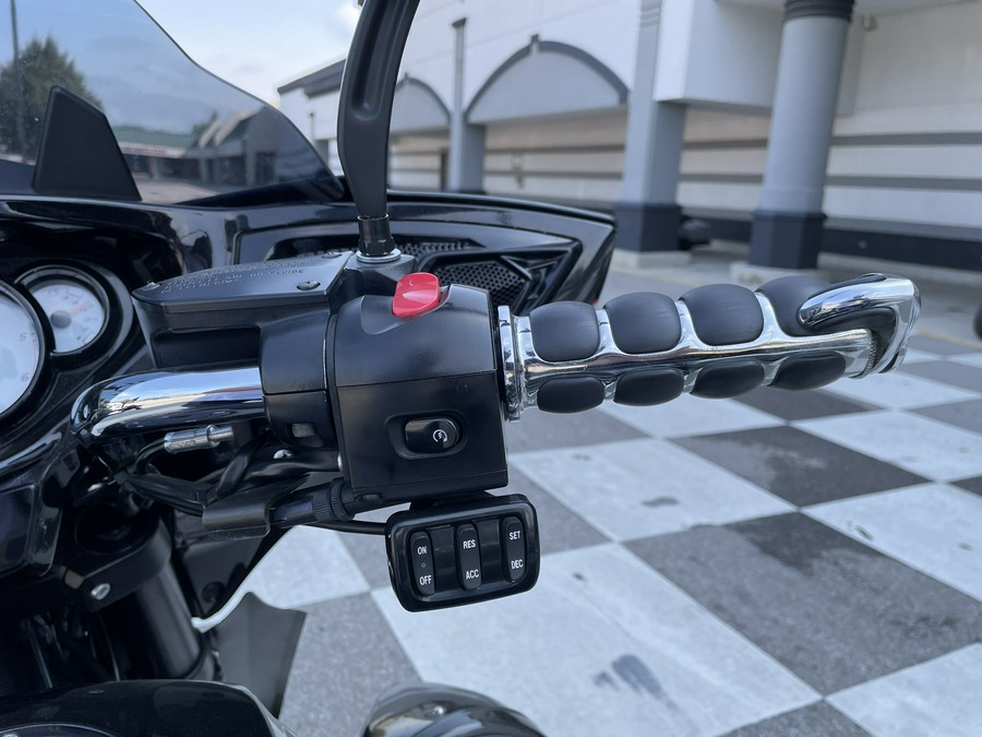 2015 Victory Motorcycles Magnum X-1