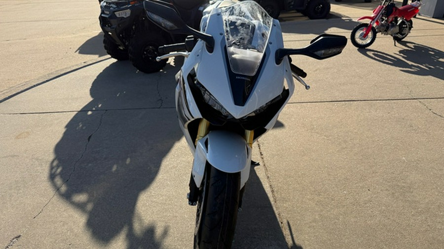 2027 Honda CBR1000RR