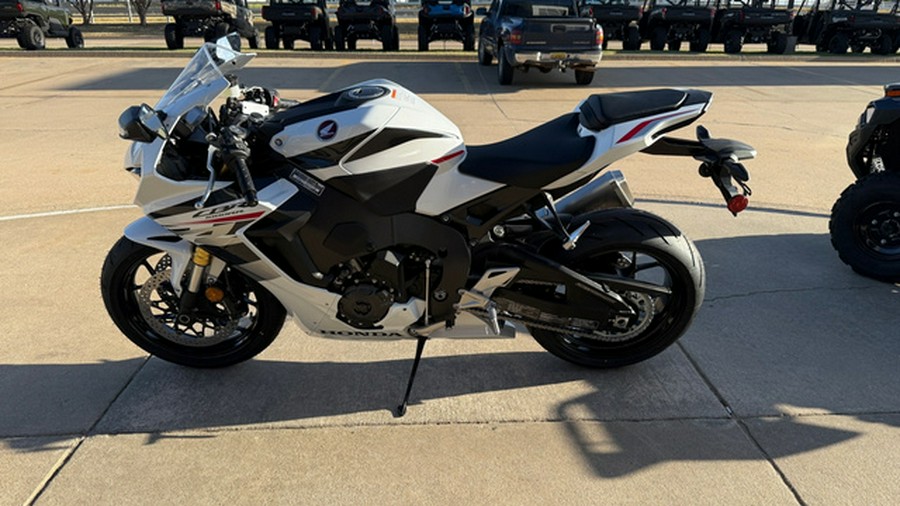 2027 Honda CBR1000RR