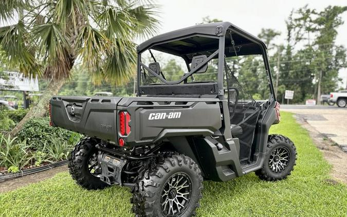 2024 Can-Am® Defender DPS HD9 Fiery Red