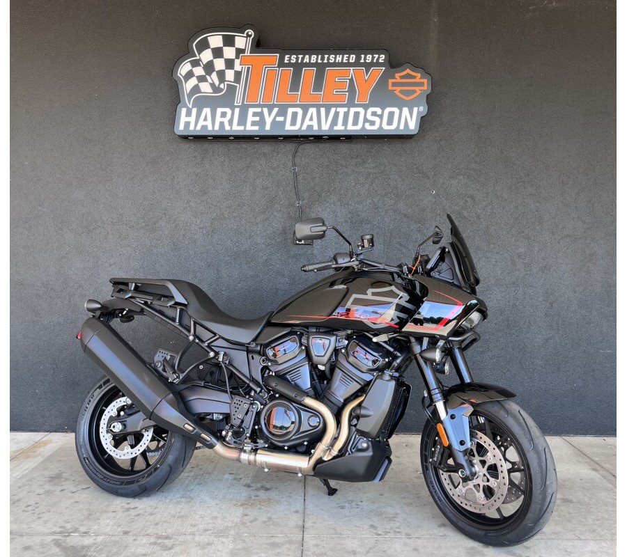 RA1250ST 2025 Pan America® 1250 ST