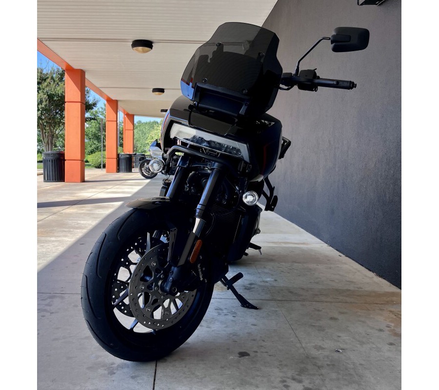 RA1250ST 2025 Pan America® 1250 ST