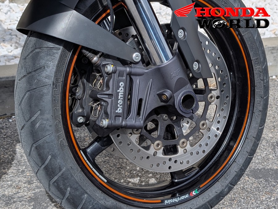 2013 KTM 990 Supermoto