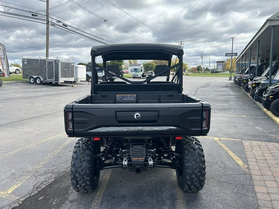 2026 Can-Am® Defender XT HD11 With 10.25 in.display