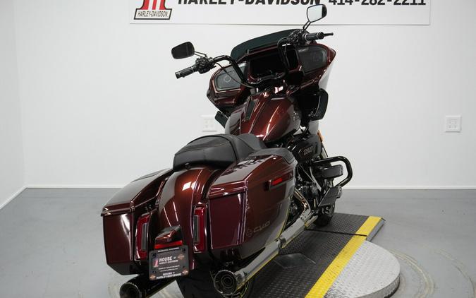 2024 Harley-Davidson® CVO™ Road Glide®