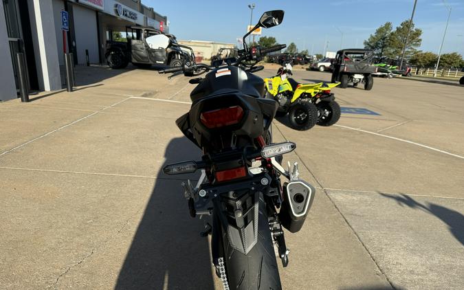 2026 Honda CB750 Hornet E-Clutch