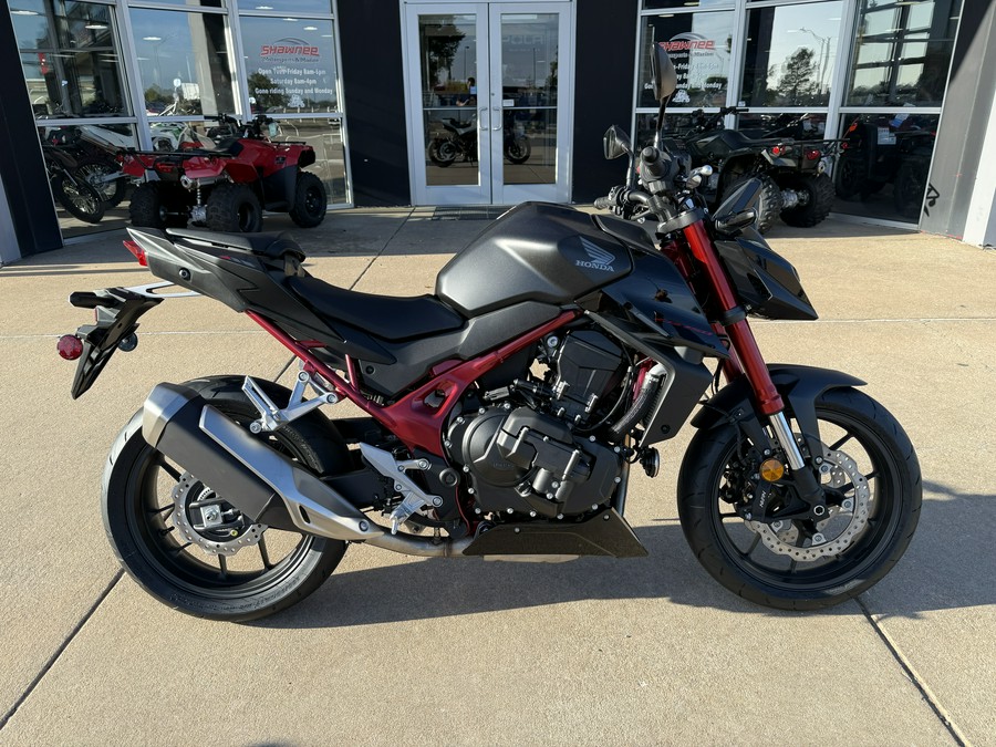 2026 Honda CB750 Hornet E-Clutch