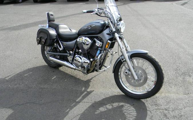 2005 Suzuki Boulevard VS1400