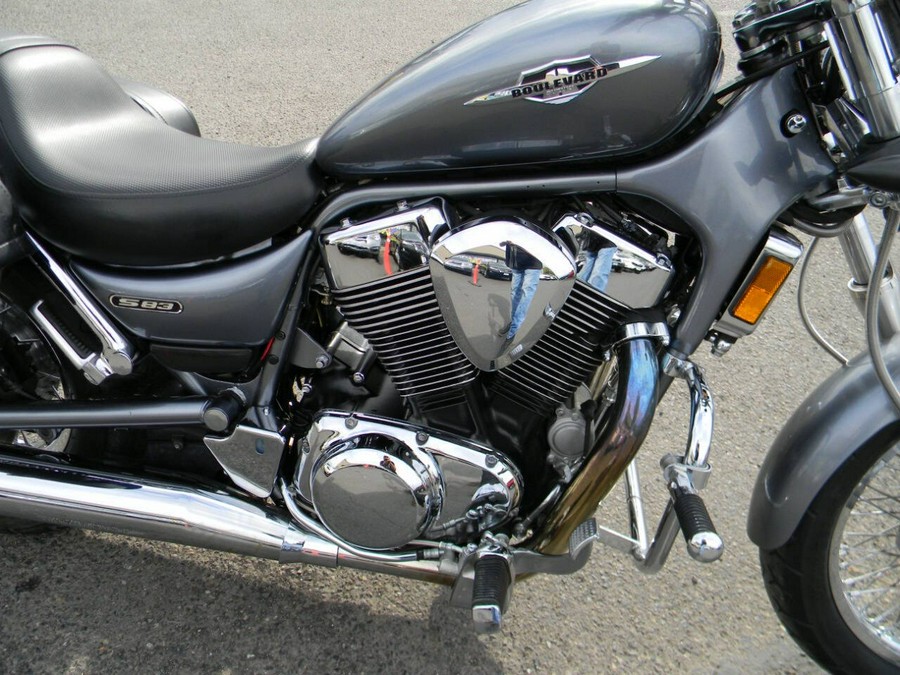 2005 Suzuki Boulevard VS1400