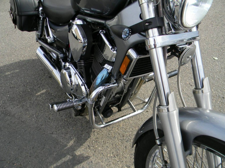 2005 Suzuki Boulevard VS1400